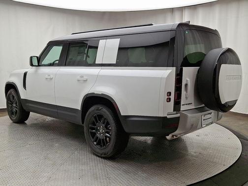2025 Land Rover Defender P300 S