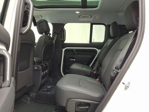 2025 Land Rover Defender P300 S