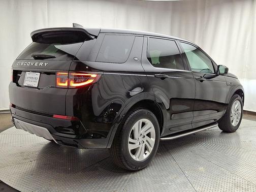 2024 Land Rover Discovery Sport Core S
