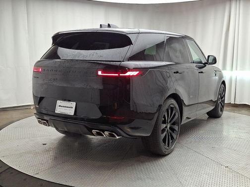 2025 Land Rover Range Rover Sport P530 Dynamic SE