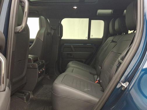 2026 Land Rover Defender