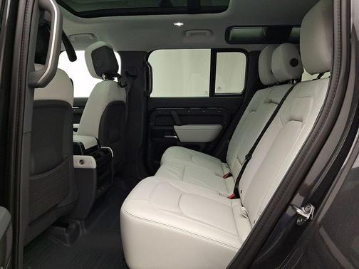 Carpathian Grey 2026 Land Rover Defender P400 X-Dynamic SE