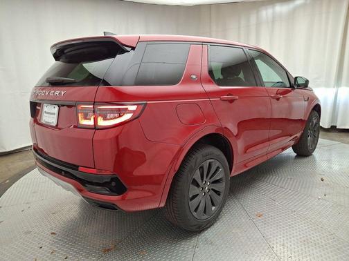 2025 Land Rover Discovery Sport S