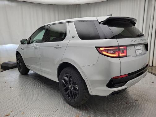 2025 Land Rover Discovery Sport S