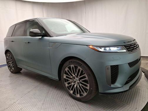 2025 Land Rover Range Rover Sport P635 SV Edition Two