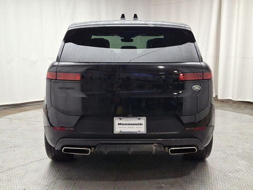 2023 Land Rover Range Rover Sport SE
