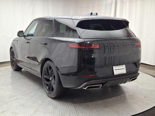 2023 Land Rover Range Rover Sport SE