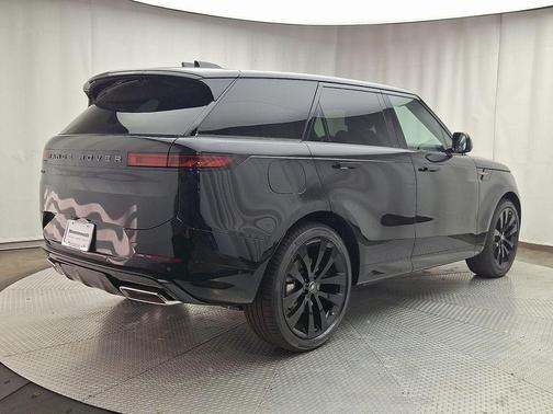 2025 Land Rover Range Rover Sport P460 Dynamic SE