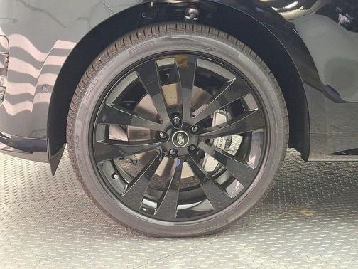 2025 Land Rover Range Rover Sport P460 Dynamic SE