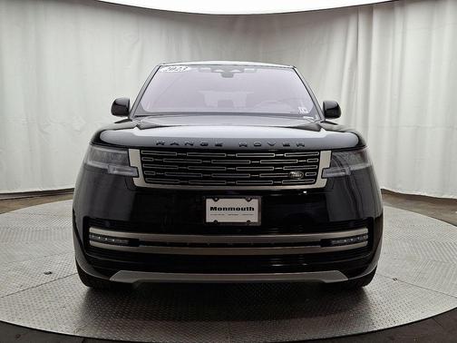 2023 Land Rover Range Rover P530 SE