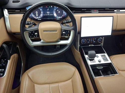 2023 Land Rover Range Rover SE