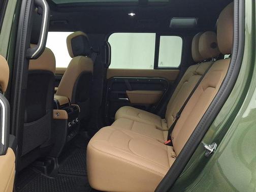 Woolstone Green 2026 Land Rover Defender P400 X-Dynamic SE