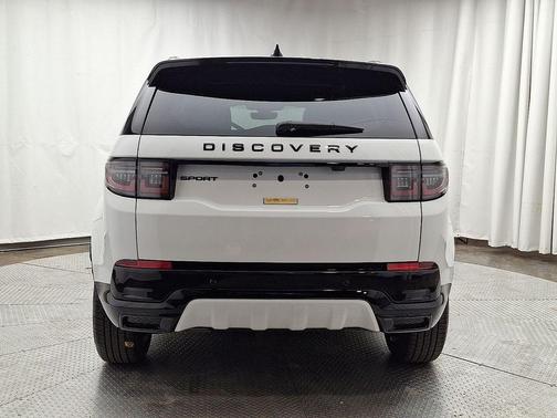 2024 Land Rover Discovery Sport Dynamic SE