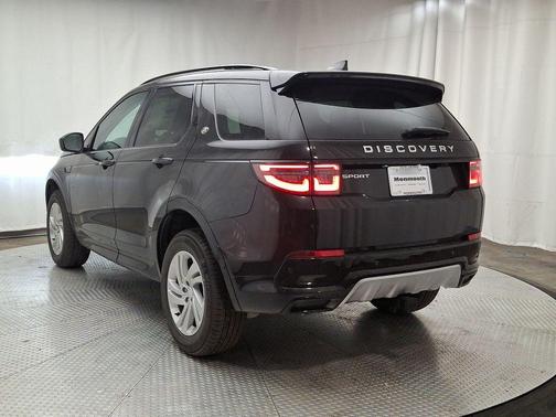 2025 Land Rover Discovery Sport S