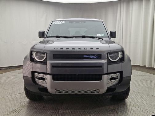 2023 Land Rover Defender 110 S