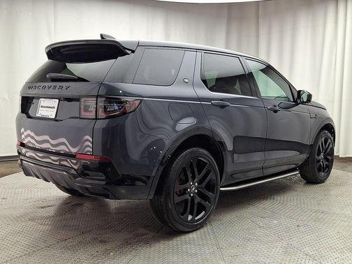 2025 Land Rover Discovery Sport Dynamic SE