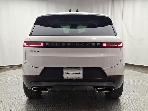 2024 Land Rover Range Rover Sport SE