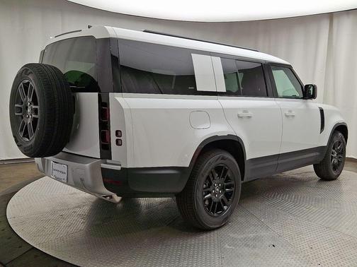 2025 Land Rover Defender P300 S