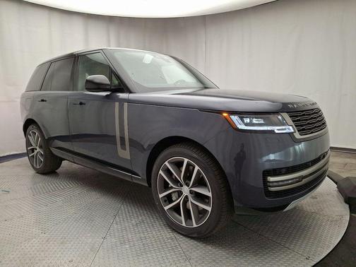 2025 Land Rover Range Rover P530 SE