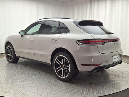 2021 Porsche Macan S