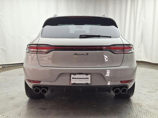 2021 Porsche Macan S