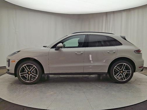 2021 Porsche Macan S