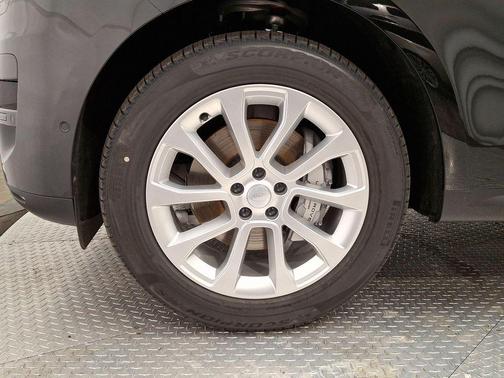 2025 Land Rover Range Rover Sport P360 S