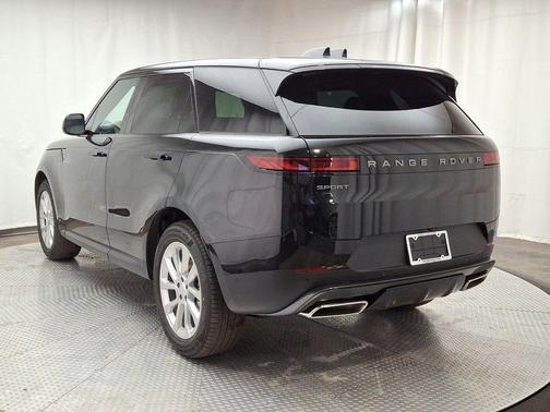 2025 Land Rover Range Rover Sport P360 S
