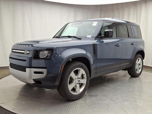 2025 Land Rover Defender P400 S