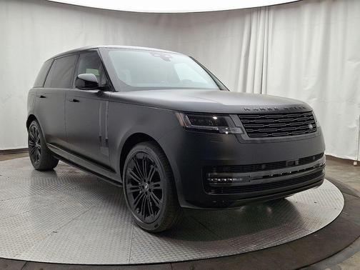2025 Land Rover Range Rover P400 SE 7 Seat