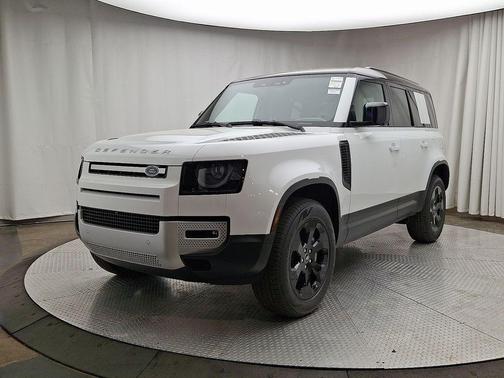 2025 Land Rover Defender P400 S