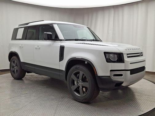 2025 Land Rover Defender P400 S