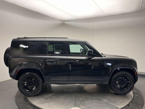2026 Land Rover Defender