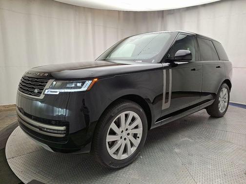 2025 Land Rover Range Rover P400 SE