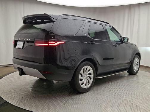 Santorini Black 2025 Land Rover Discovery P300 S