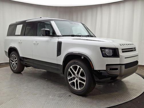 2025 Land Rover Defender P400 X-Dynamic SE