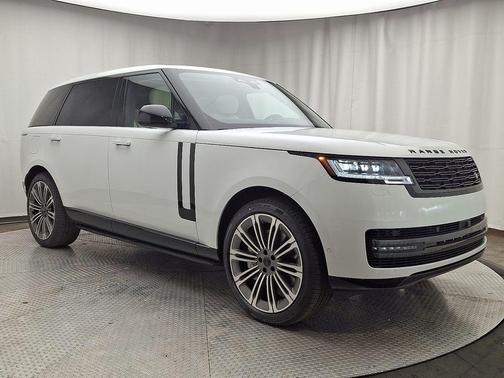 2026 Land Rover Range Rover SE