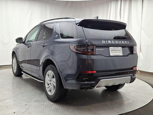 2025 Land Rover Discovery Sport S