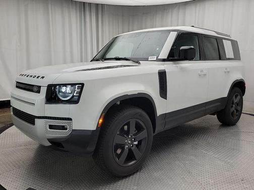 2025 Land Rover Defender P300