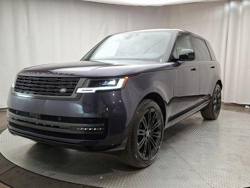2025 Land Rover Range Rover P530 SE 7 Seat