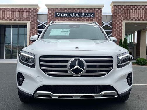 White 2025 Mercedes-Benz GLB 250 Base