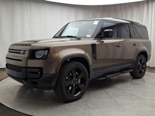 Gondwana Stone 2026 Land Rover Defender P300 S