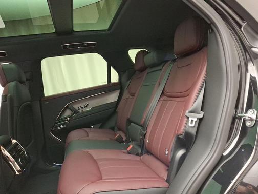 2025 Land Rover Range Rover Sport P530 Dynamic SE