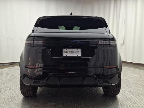 2025 Land Rover Range Rover Evoque Dynamic SE
