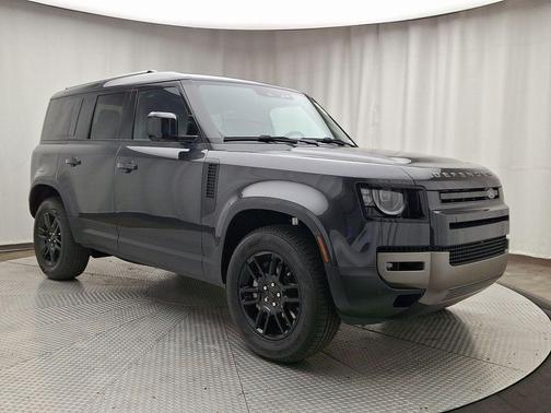 2026 Land Rover Defender 