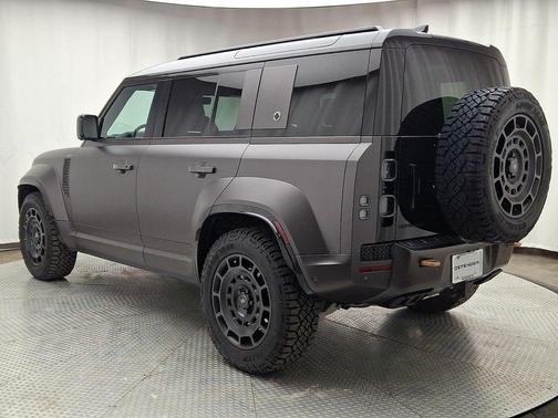 Charente Grey 2025 Land Rover Defender V8