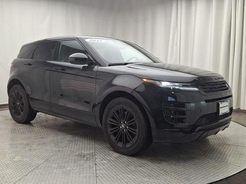 2025 Land Rover Range Rover Evoque Dynamic SE