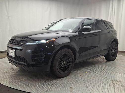2025 Land Rover Range Rover Evoque Dynamic SE