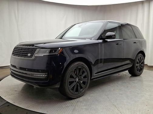 2025 Land Rover Range Rover P550e SE