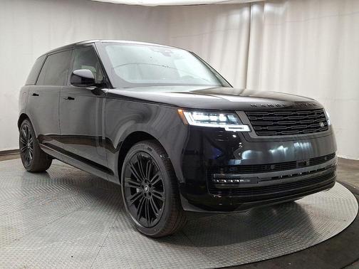 2025 Land Rover Range Rover P530 SE 7 Seat